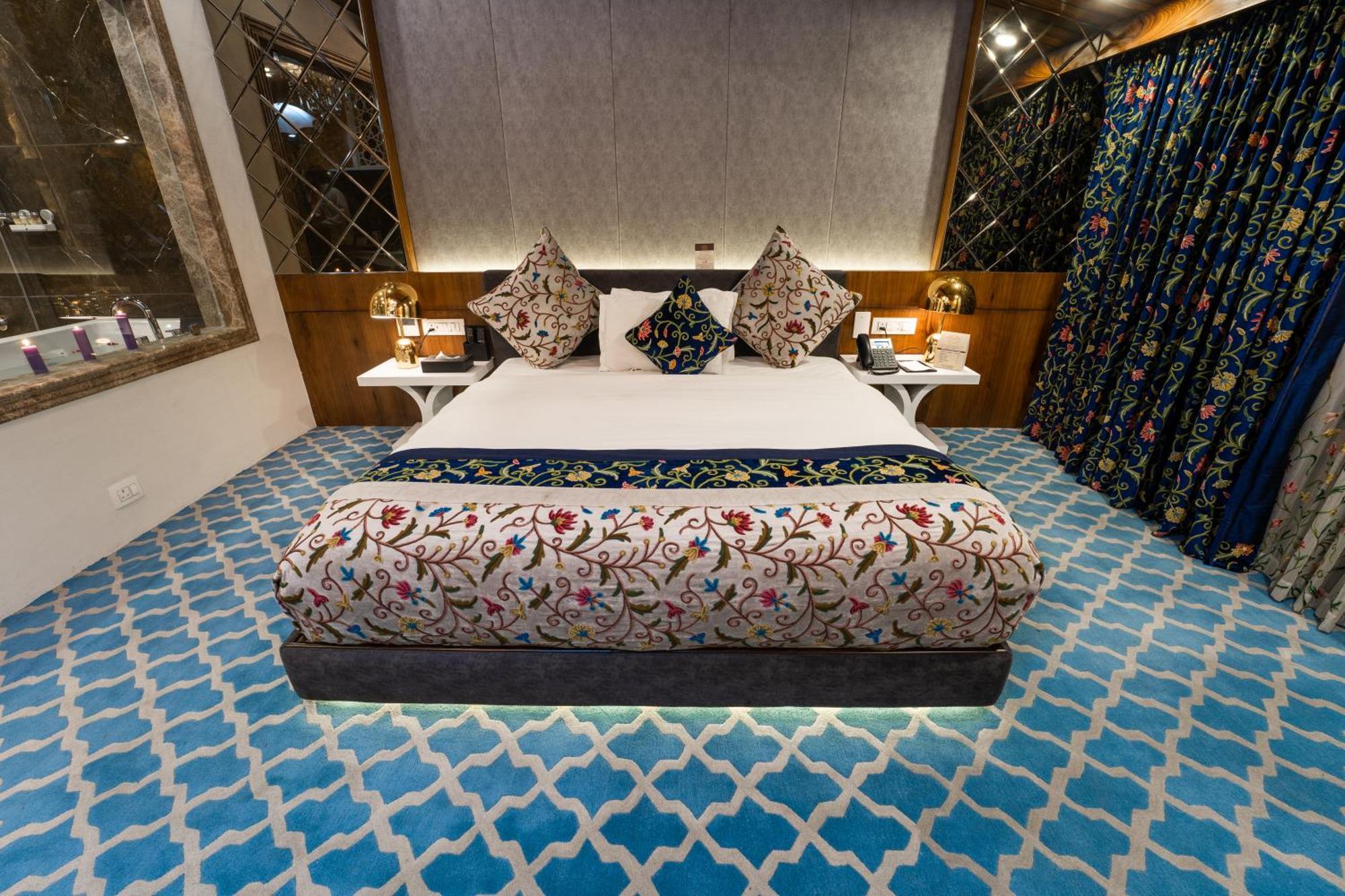 Hotel Snowland, Srinagar Exterior foto
